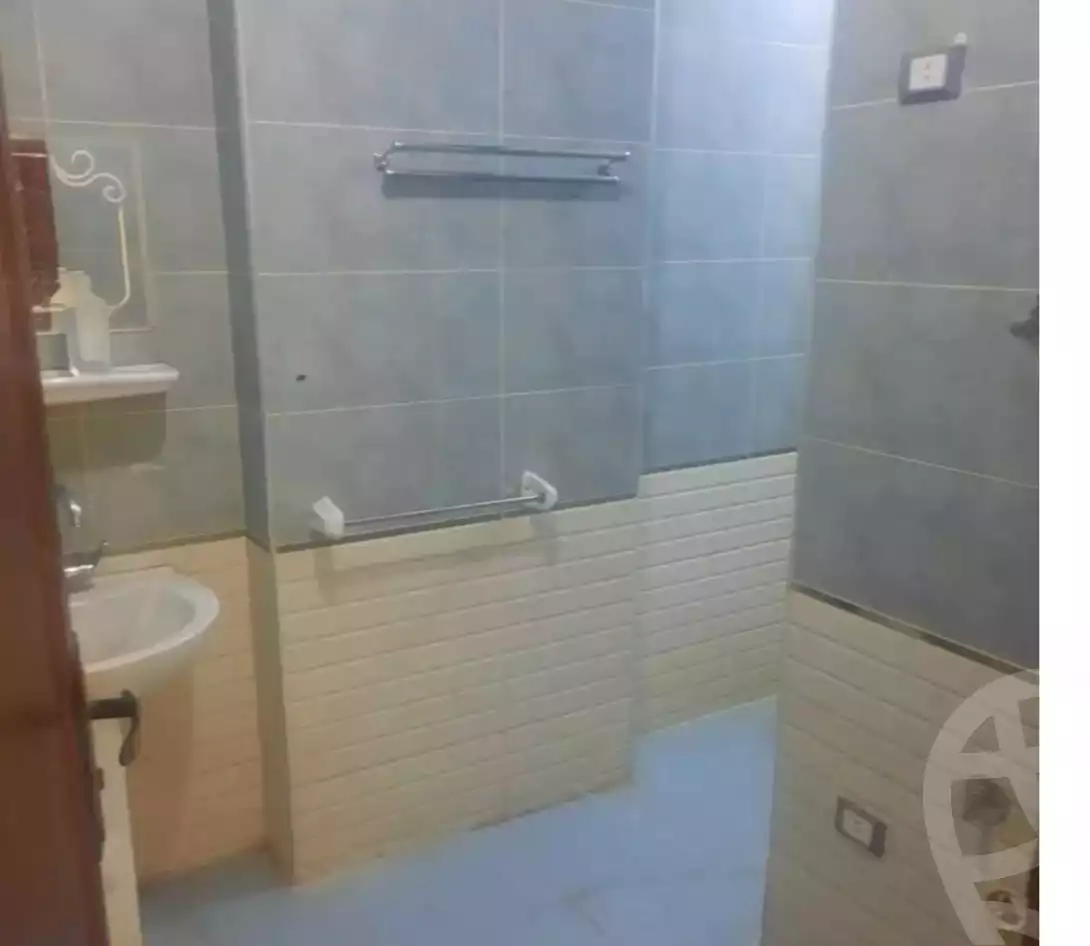 https://aqarmap.com.eg/en/listing/6378502-for-rent-sohag-sohag-city