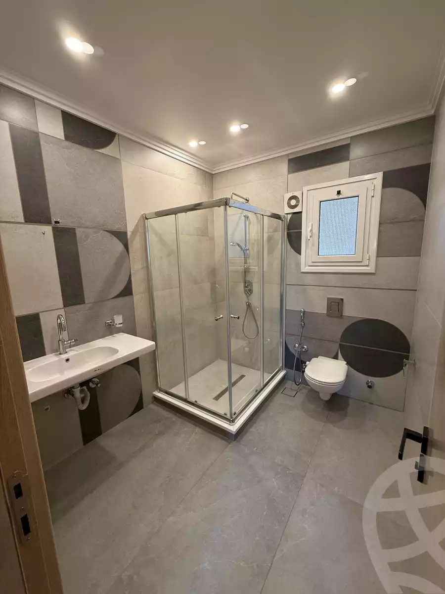 https://aqarmap.com.eg/ar/listing/6379641-for-rent-cairo-6th-of-october-compounds-october-plaza