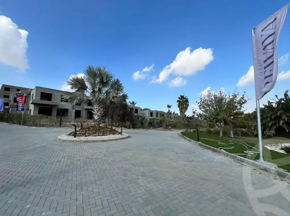 https://aqarmap.com.eg/ar/listing/6379647-for-sale-cairo-el-sheikh-zayed-city-compounds-rewaya-compound-siac