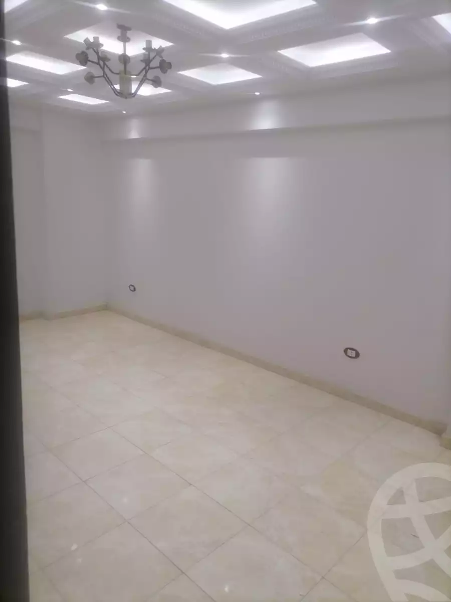 https://aqarmap.com.eg/ar/listing/6382065-for-sale-alexandria-miami-iskandar-ibrahim-st