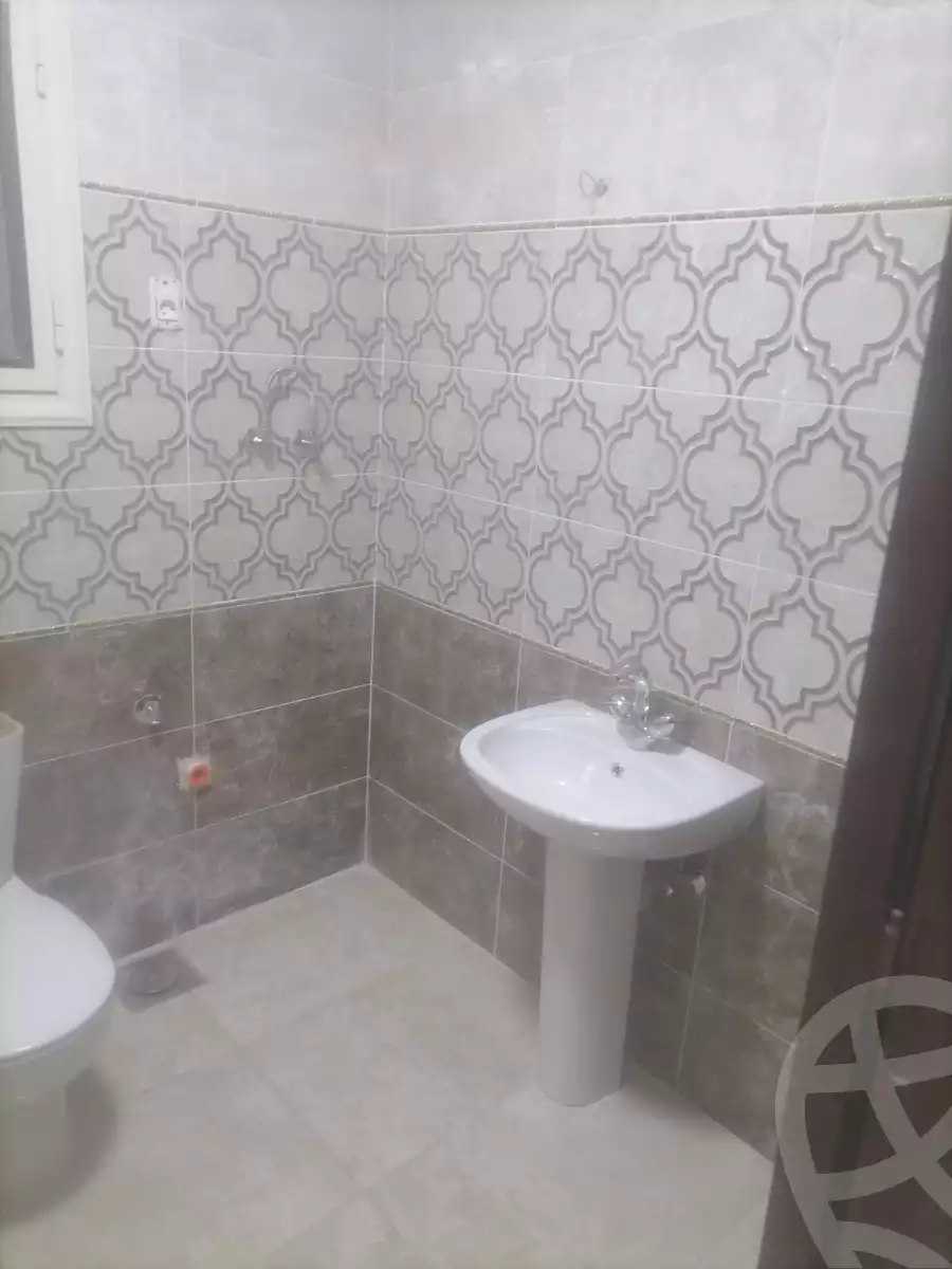 https://aqarmap.com.eg/ar/listing/6382065-for-sale-alexandria-miami-iskandar-ibrahim-st