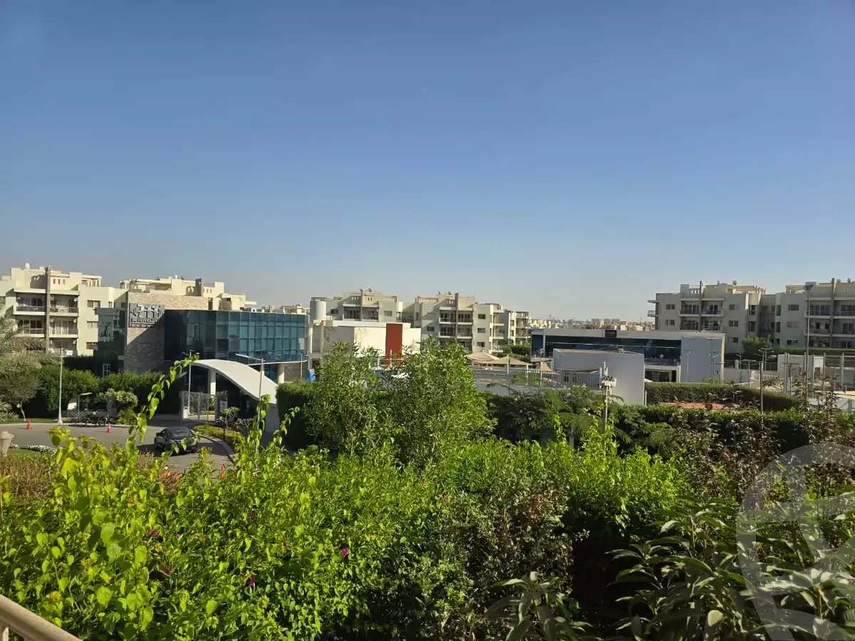 https://aqarmap.com.eg/ar/listing/6382137-for-rent-cairo-el-sheikh-zayed-city-compounds-dh-drys