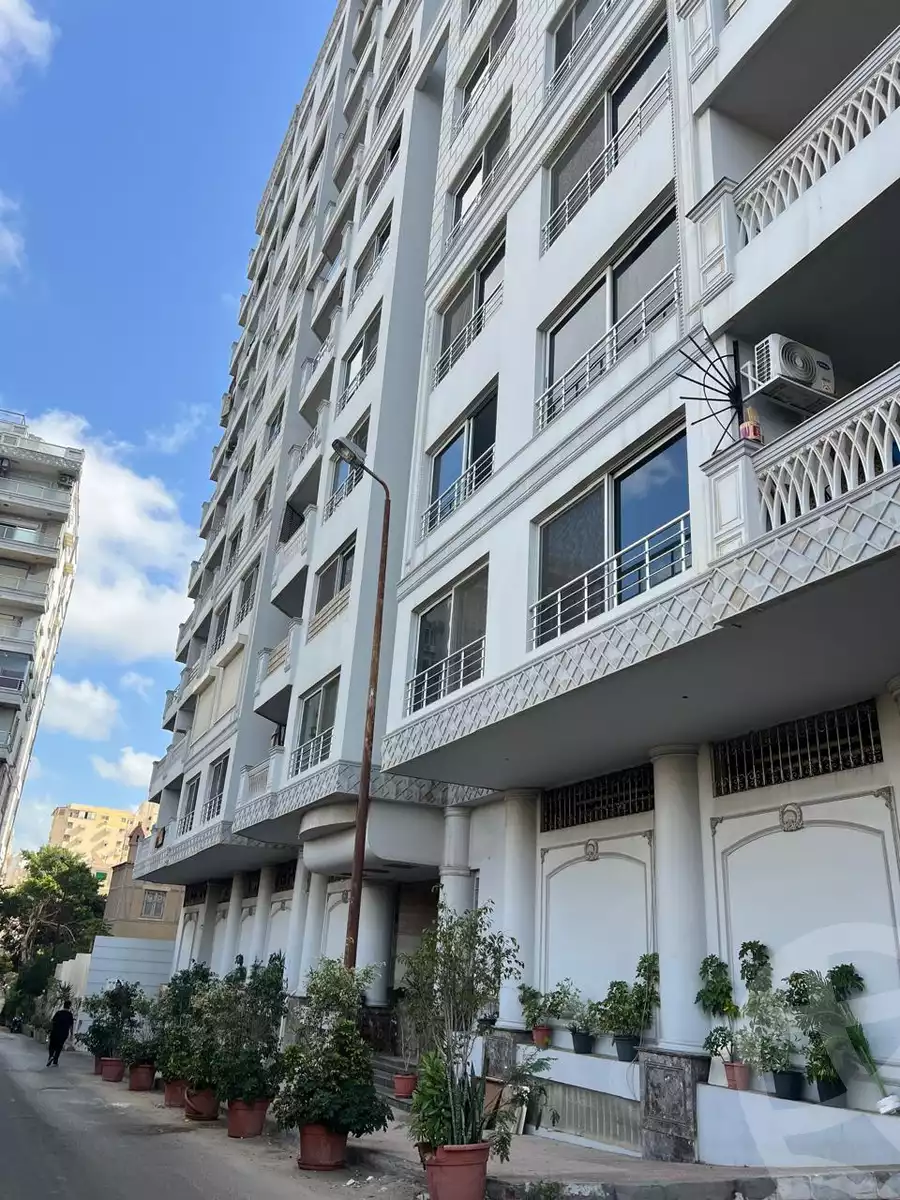 https://aqarmap.com.eg/ar/listing/6379640-for-sale-alexandria-stanley-abd-el-aziz-fahmy-st