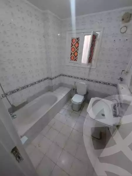 https://aqarmap.com.eg/ar/listing/6382521-for-sale-cairo-helwan-helwan-el-sharkeya-el-maraghi-st
