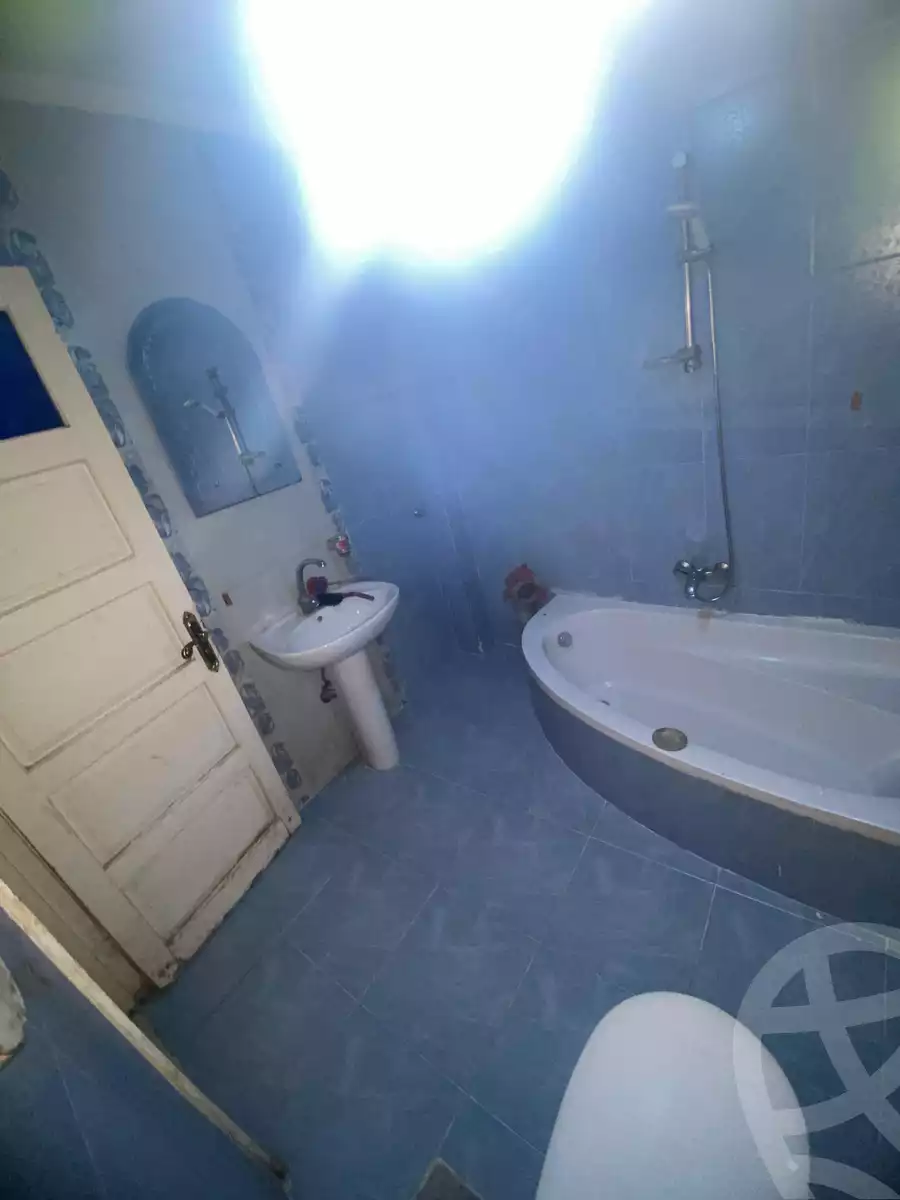 https://aqarmap.com.eg/ar/listing/6382589-for-sale-cairo-faisal-el-tawabeq-mahmoud-gaafar-st