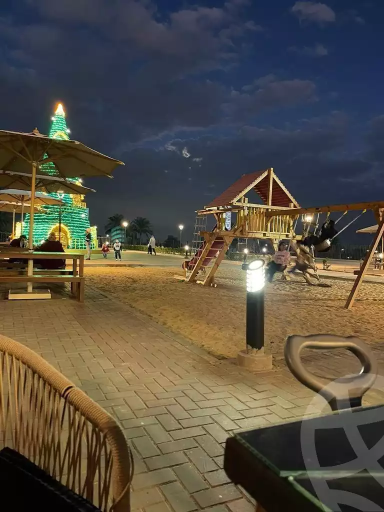 https://aqarmap.com.eg/en/listing/6382734-for-sale-cairo-6th-of-october-hadaeq-october-kmbwnd-fy-hdyq-ktwbr-ashgar-city