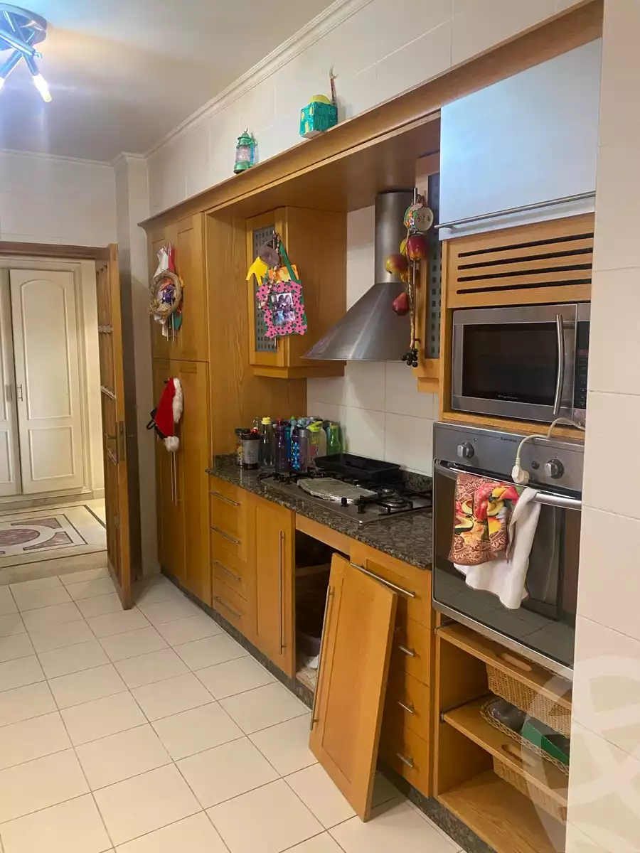 https://aqarmap.com.eg/ar/listing/6382941-for-sale-cairo-el-sheikh-zayed-city-compounds-hadayek-el-mohandiseen