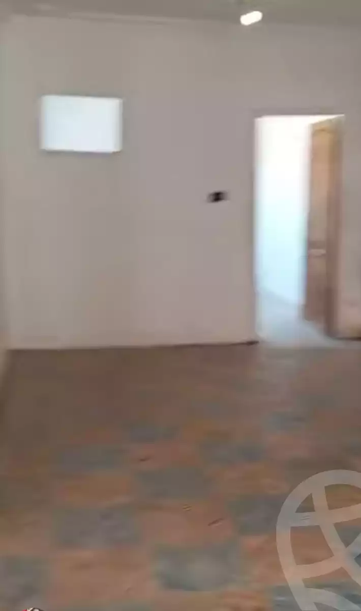 https://aqarmap.com.eg/ar/listing/6383195-for-sale-qalyubia-shubra-el-khaima-om-bayoumi