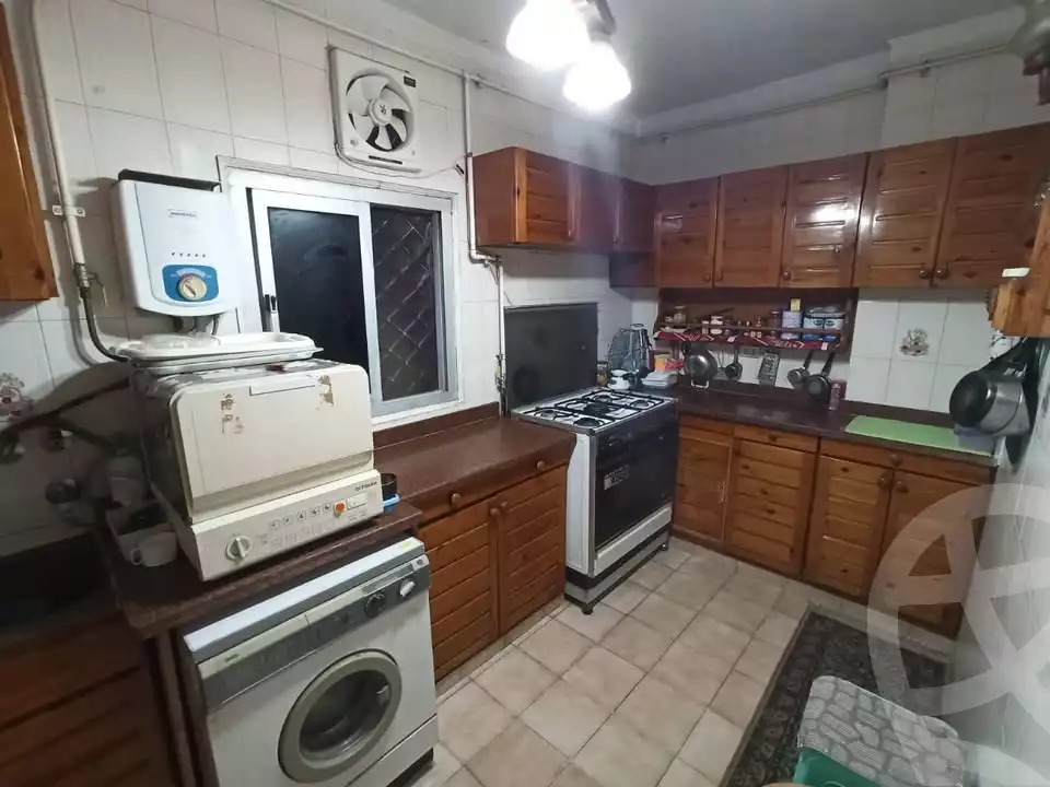 https://aqarmap.com.eg/ar/listing/6383239-for-sale-alexandria-glim-shr-bw-qyr-tryq-lhry