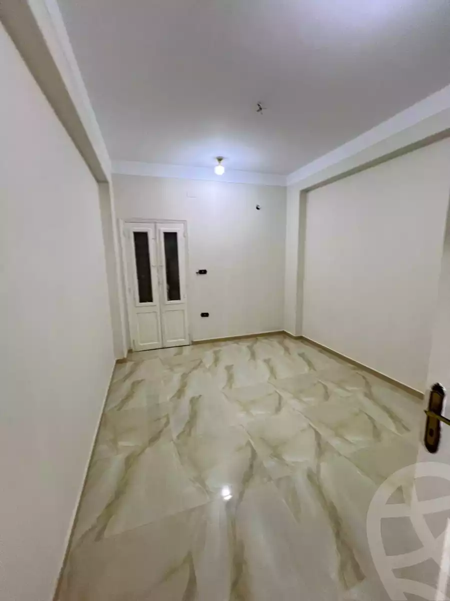 https://aqarmap.com.eg/ar/listing/6383796-for-sale-monufia-shibin-el-kom-shebeen-el-kom-city-paris-st