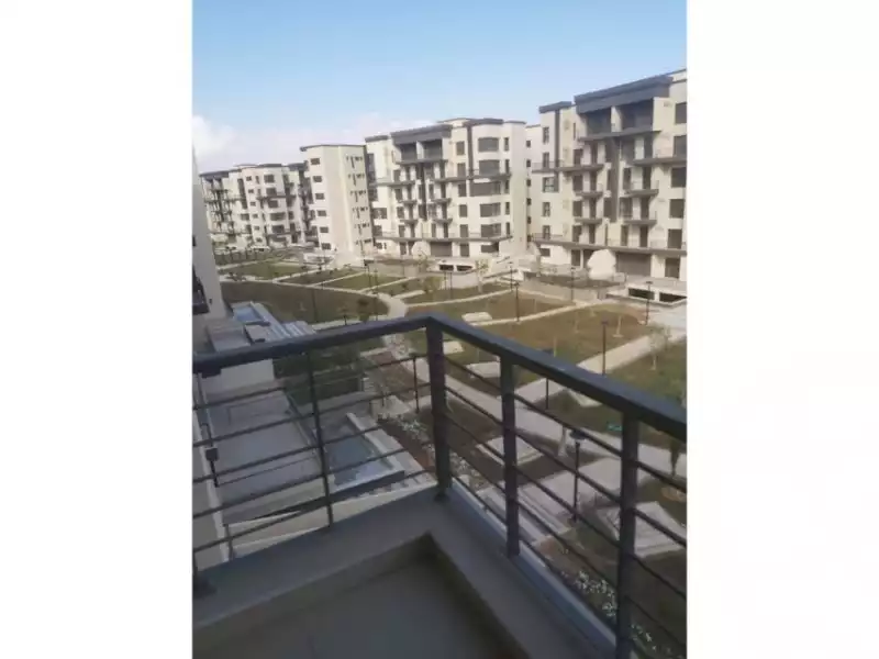 https://aqarmap.com.eg/en/listing/6384540-for-sale-cairo-new-cairo-madinaty-eighth-zone-buildings-madinaty-b-8