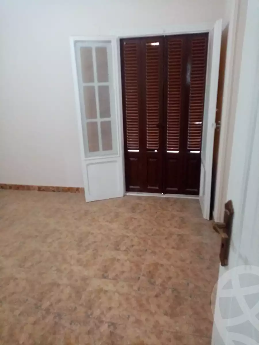https://aqarmap.com.eg/en/listing/6384552-for-sale-cairo-el-zaytun-lzytwn-lbhry-salim-al-awal-st