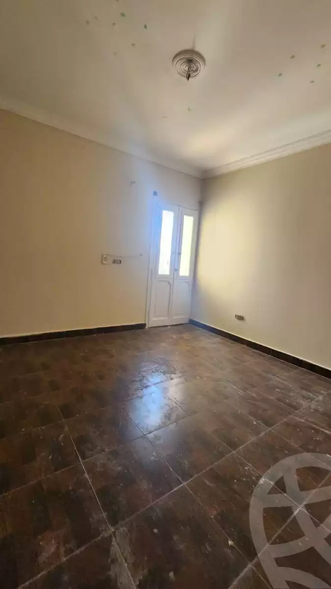 https://aqarmap.com.eg/en/listing/6384700-for-sale-cairo-el-sheikh-zayed-city-compounds-hadayek-el-mohandiseen