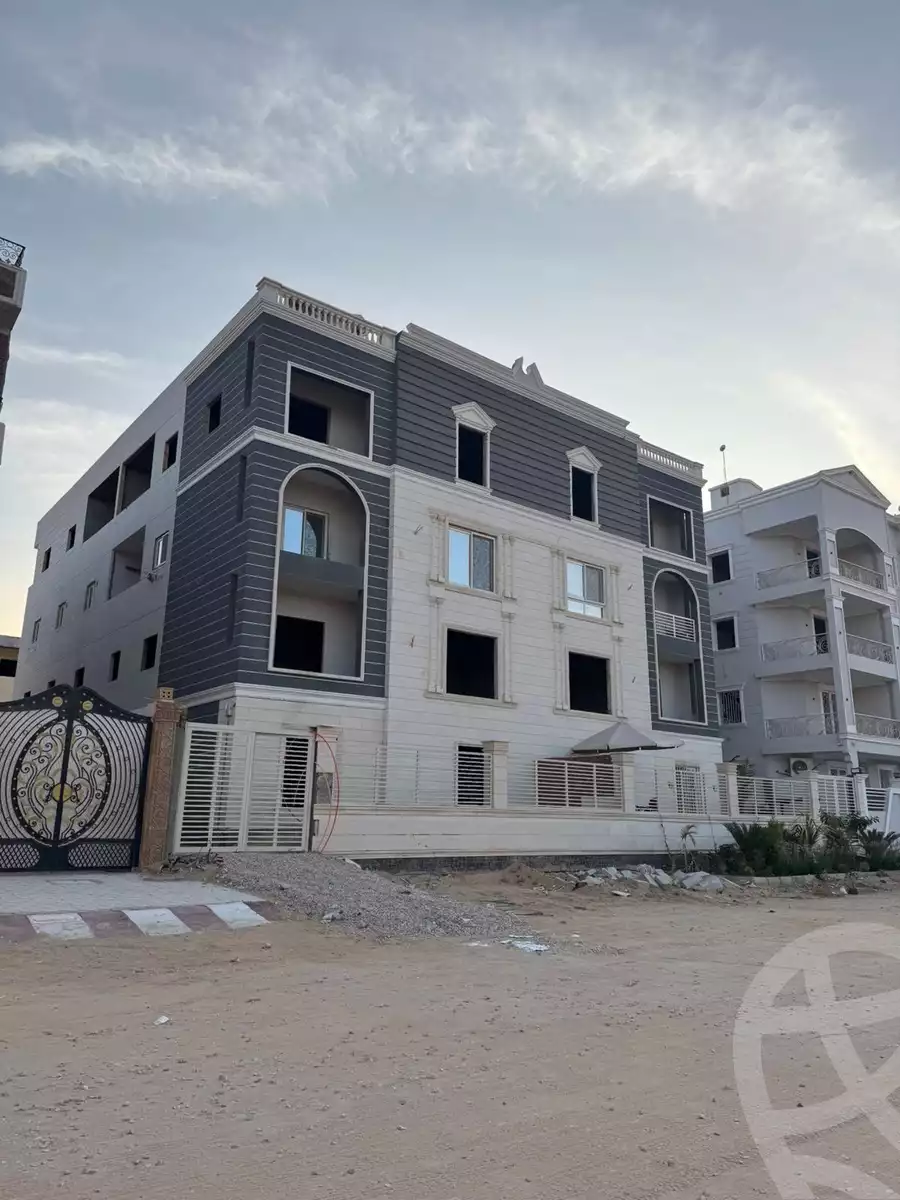https://aqarmap.com.eg/en/listing/6385206-for-sale-sharqia-10th-of-ramadan-greek-quarter-neighborhood-81