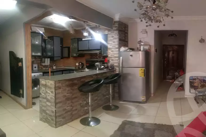 https://aqarmap.com.eg/ar/listing/6385271-for-sale-cairo-ain-shams-ain-shams-el-sharkia-el-zahraa-st