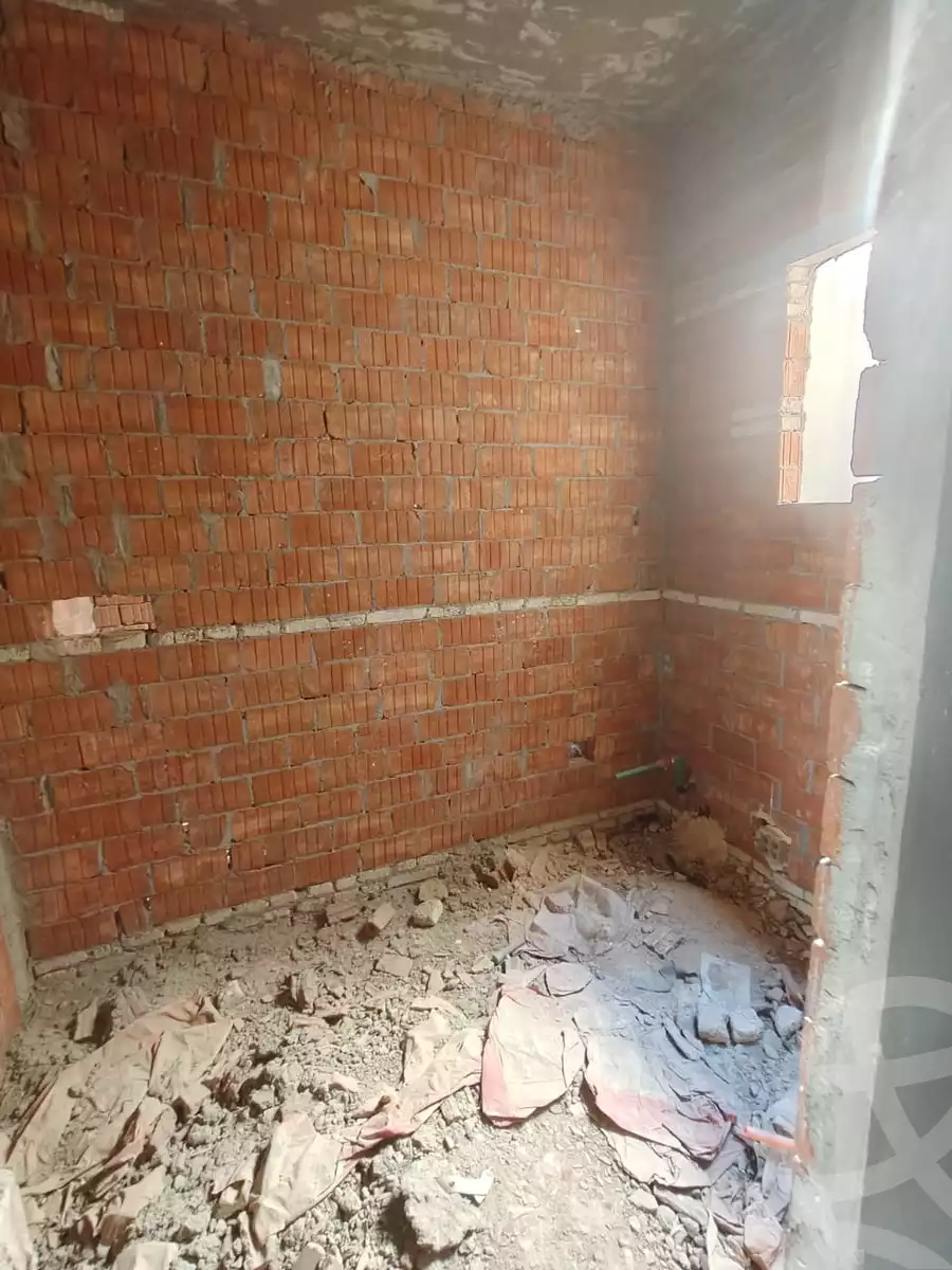 https://aqarmap.com.eg/en/listing/6385261-for-sale-cairo-new-cairo-bait-el-watan-south-suez-road-el-hay-el-takmely
