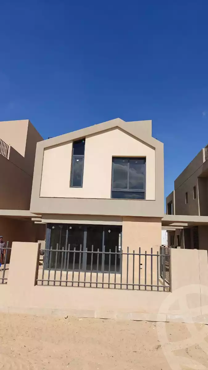 https://aqarmap.com.eg/ar/listing/6130045-for-sale-cairo-el-sheikh-zayed-city-lshykh-zyd-ljdyd-karmell-compound-sodic