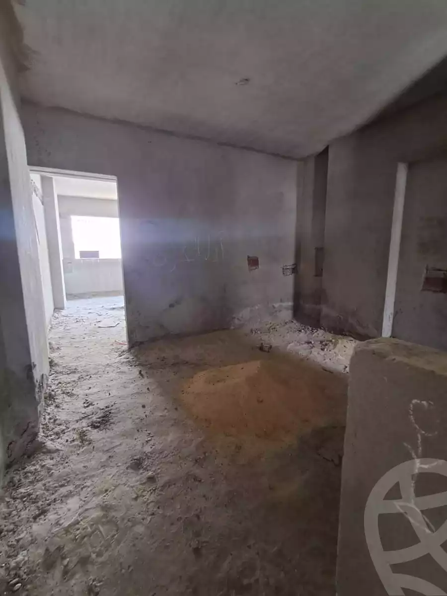 https://aqarmap.com.eg/ar/listing/6385622-for-sale-cairo-6th-of-october-el-wahatt-road