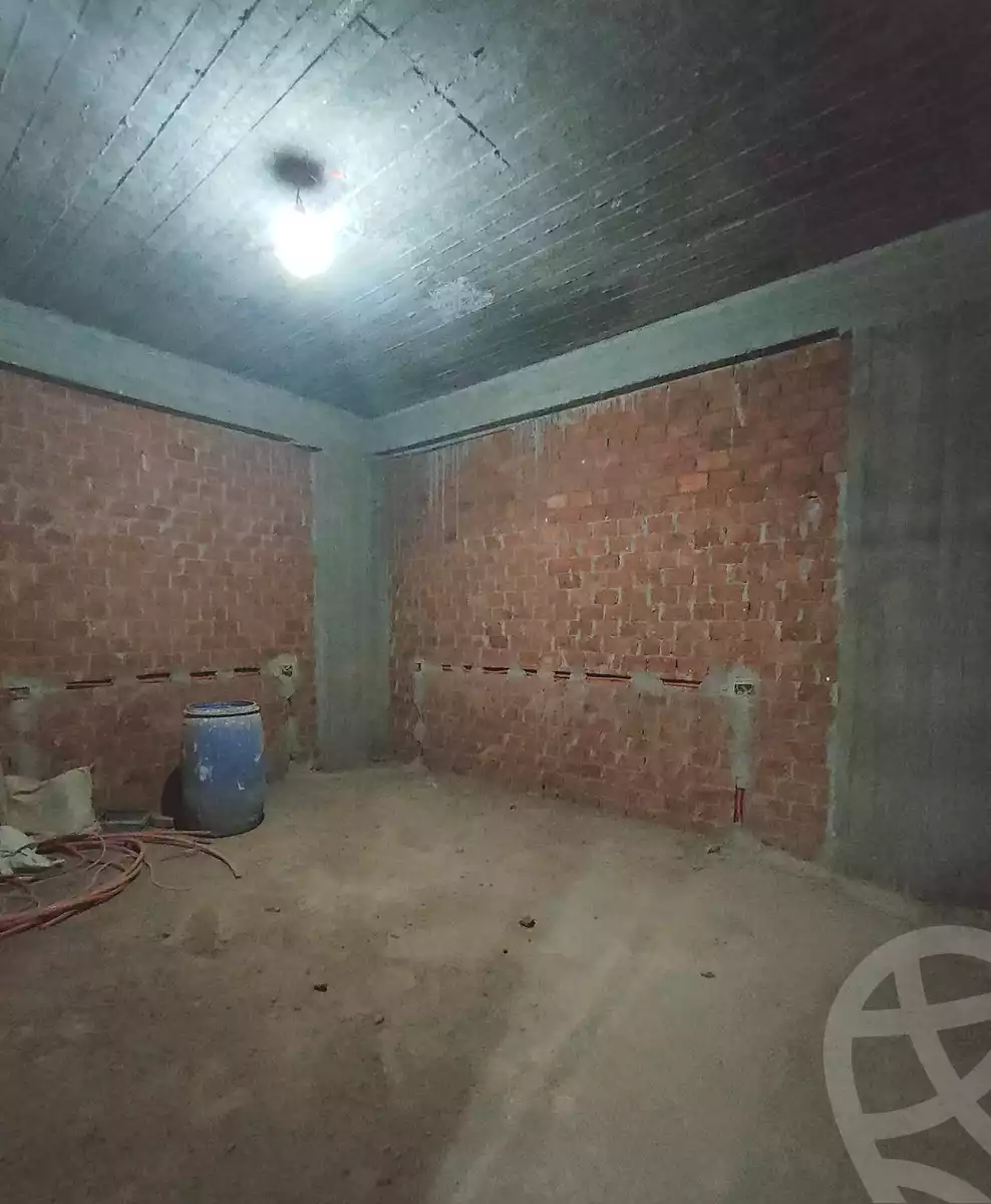 https://aqarmap.com.eg/ar/listing/6386343-for-sale-qalyubia-shubra-el-khaima-om-bayoumi