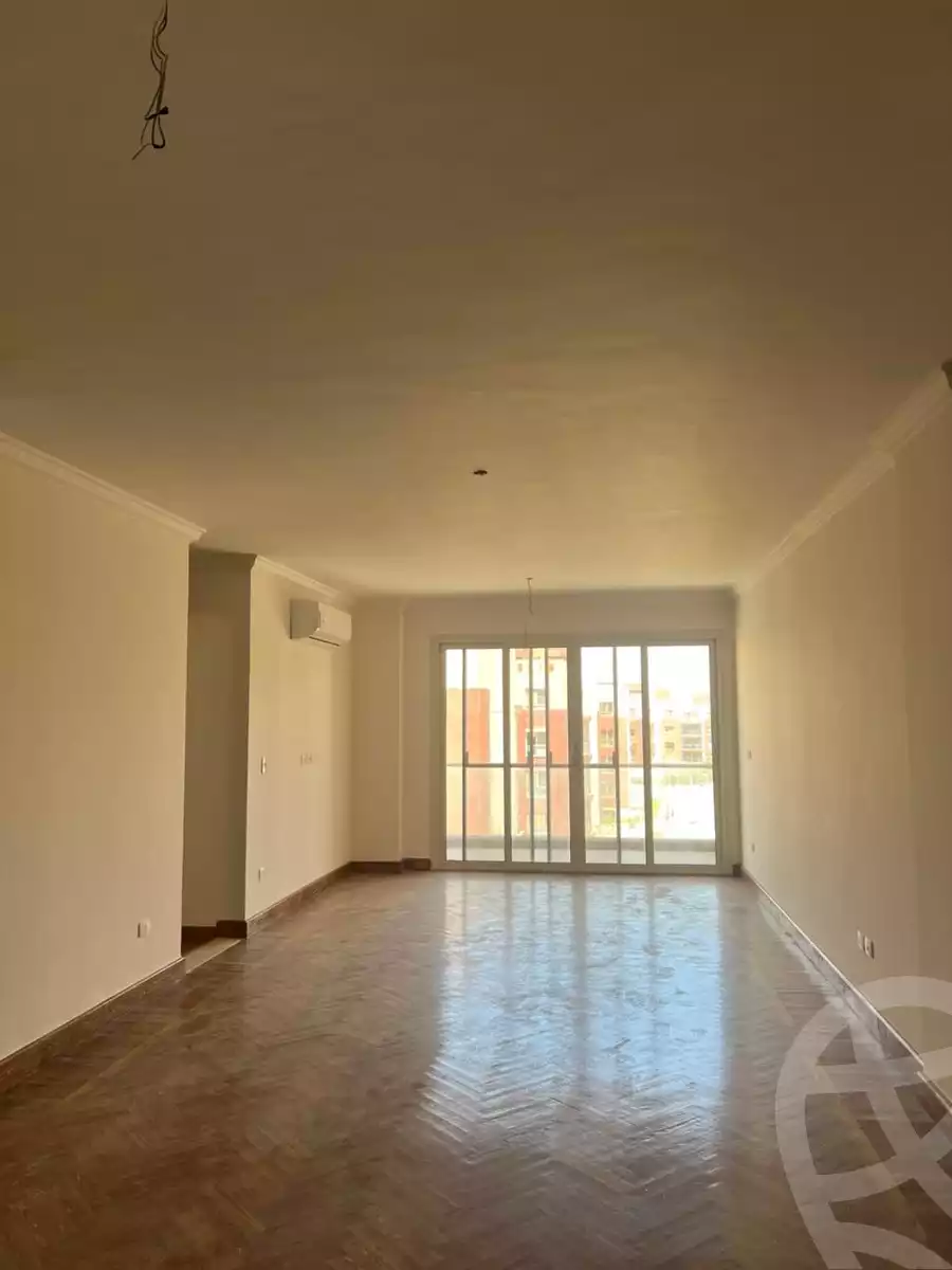 https://aqarmap.com.eg/ar/listing/6387336-for-rent-cairo-new-cairo-compounds-brwmynd-ryzydns-wdy-djl-llttwyr