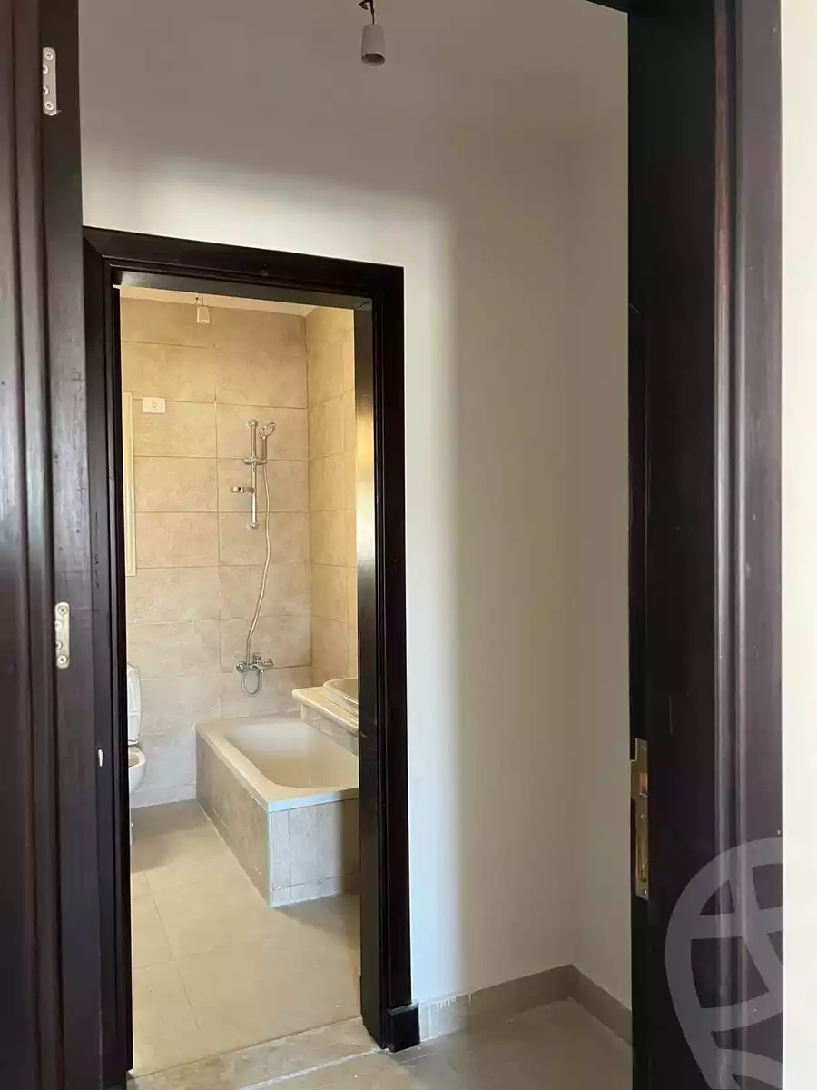 https://aqarmap.com.eg/ar/listing/6387336-for-rent-cairo-new-cairo-compounds-brwmynd-ryzydns-wdy-djl-llttwyr