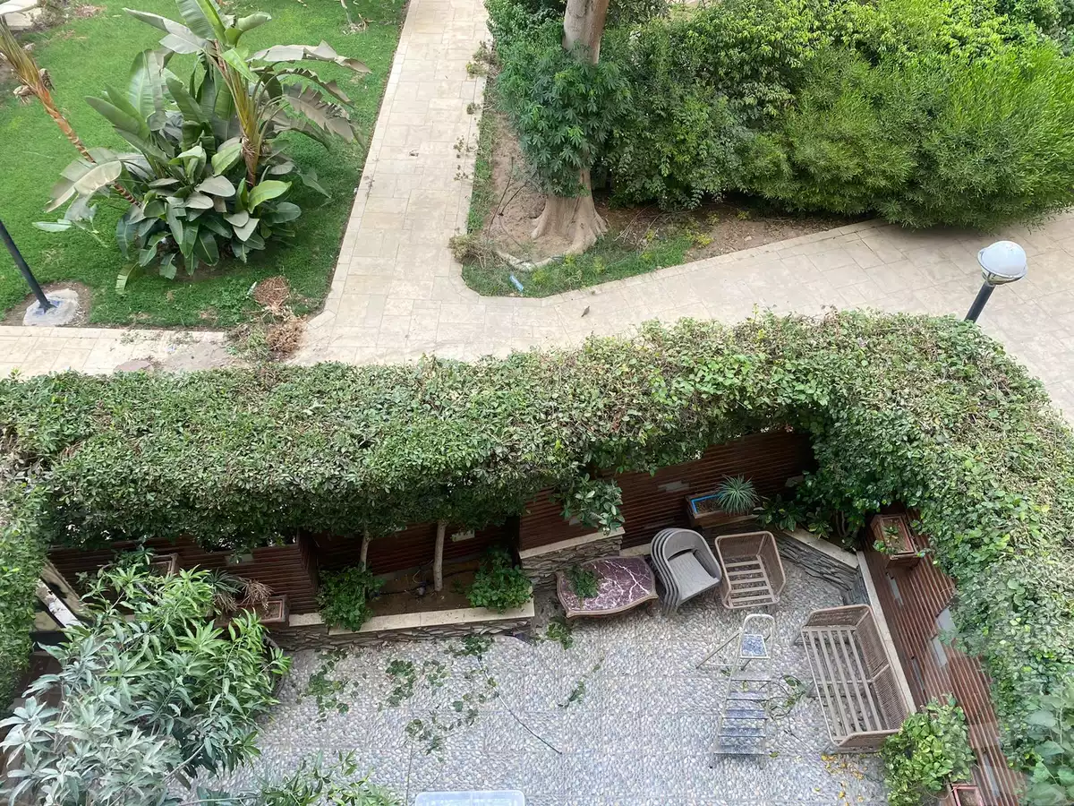 https://aqarmap.com.eg/ar/listing/6388598-for-sale-cairo-new-cairo-lrhb-city-phase-3-youssef-wahbi-st