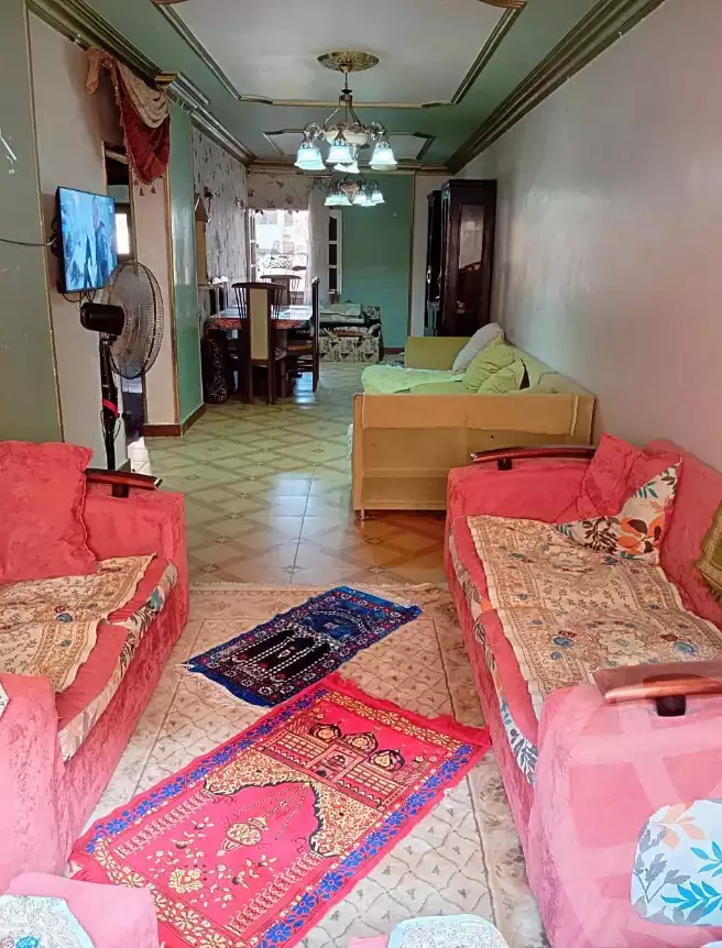 https://aqarmap.com.eg/en/listing/6389058-for-sale-cairo-helwan-helwan-el-sharkeya-latif-basha-st