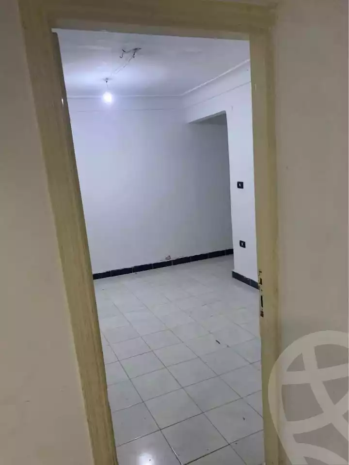 https://aqarmap.com.eg/en/listing/6390962-for-sale-alexandria-moharram-bey-el-rasafa-st