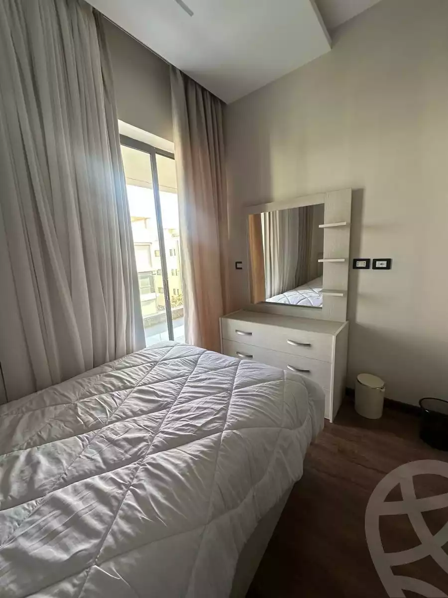 https://aqarmap.com.eg/ar/listing/6391128-for-rent-cairo-new-cairo-compounds-lakeview-residence