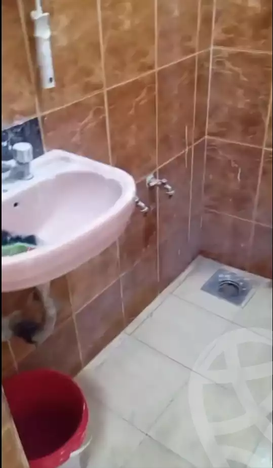https://aqarmap.com.eg/ar/listing/6392660-for-sale-qalyubia-shubra-el-khaima-om-bayoumi