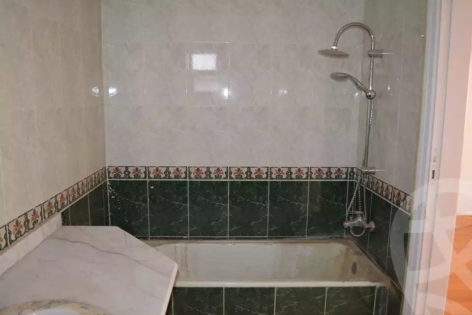 https://aqarmap.com.eg/ar/listing/6394807-for-sale-cairo-hadayek-el-ahram-mntq-h