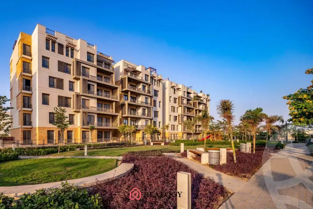 https://aqarmap.com.eg/en/listing/6394953-for-rent-cairo-el-sheikh-zayed-city-compounds-kmbwnd-wyst-twn-swdyk