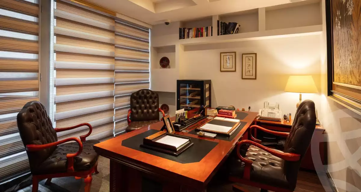 https://aqarmap.com.eg/en/listing/6396842-for-sale-cairo-el-sheikh-zayed-city-compounds-kmbwnd-ljry-swdyk