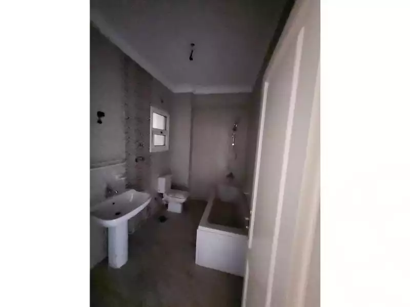 https://aqarmap.com.eg/en/listing/6396845-for-sale-cairo-new-cairo-madinaty-eighth-zone-buildings-madinaty-b-8