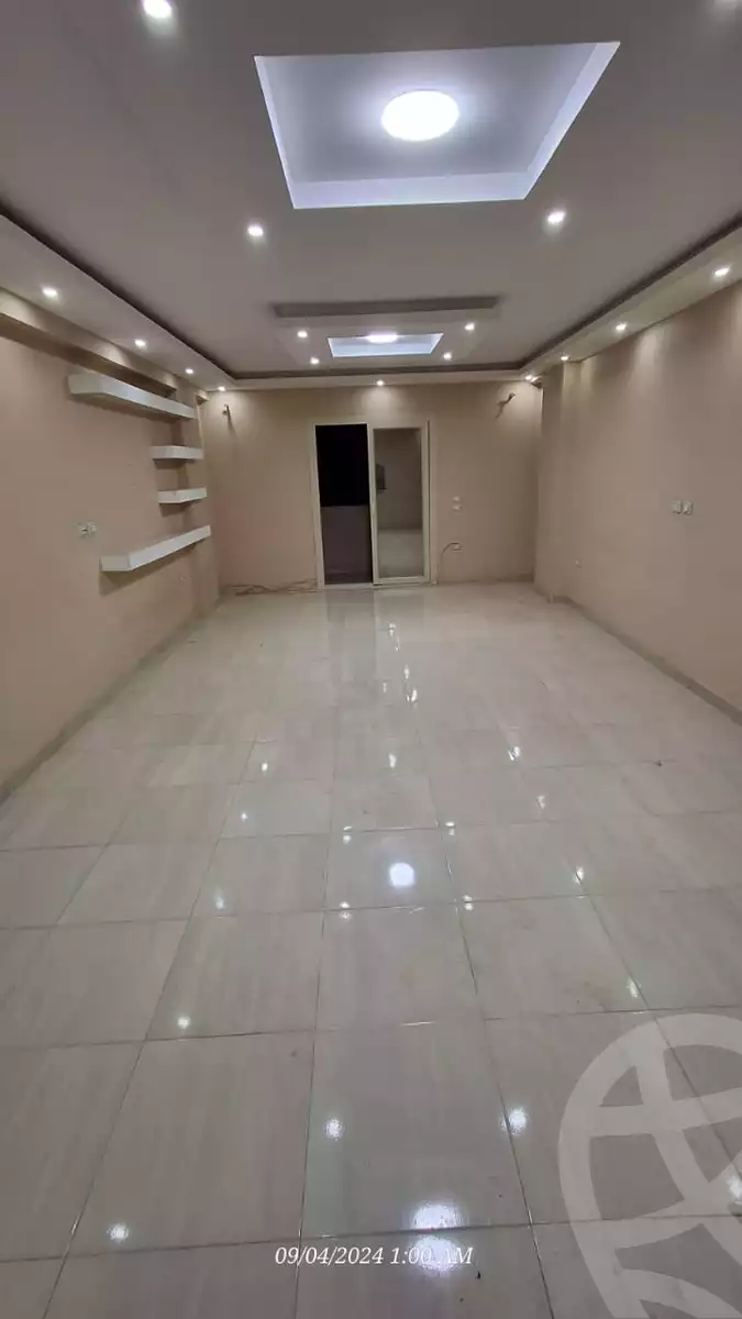 https://aqarmap.com.eg/ar/listing/6396929-for-sale-cairo-el-haram-el-maryotya-nazlet-el-seesy-st