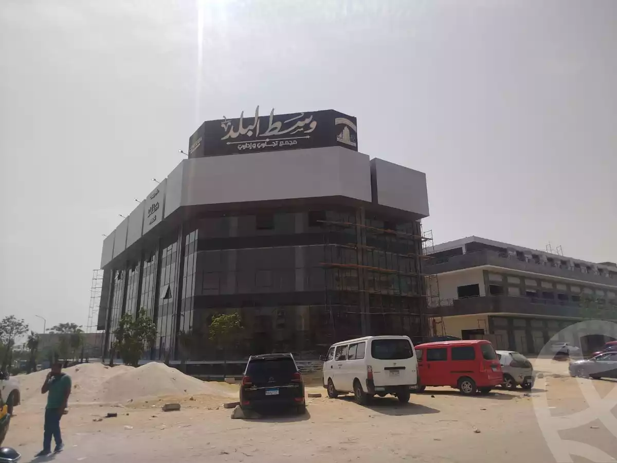 https://aqarmap.com.eg/ar/listing/6398107-for-sale-cairo-6th-of-october-compounds-west-el-balad-mall-oad