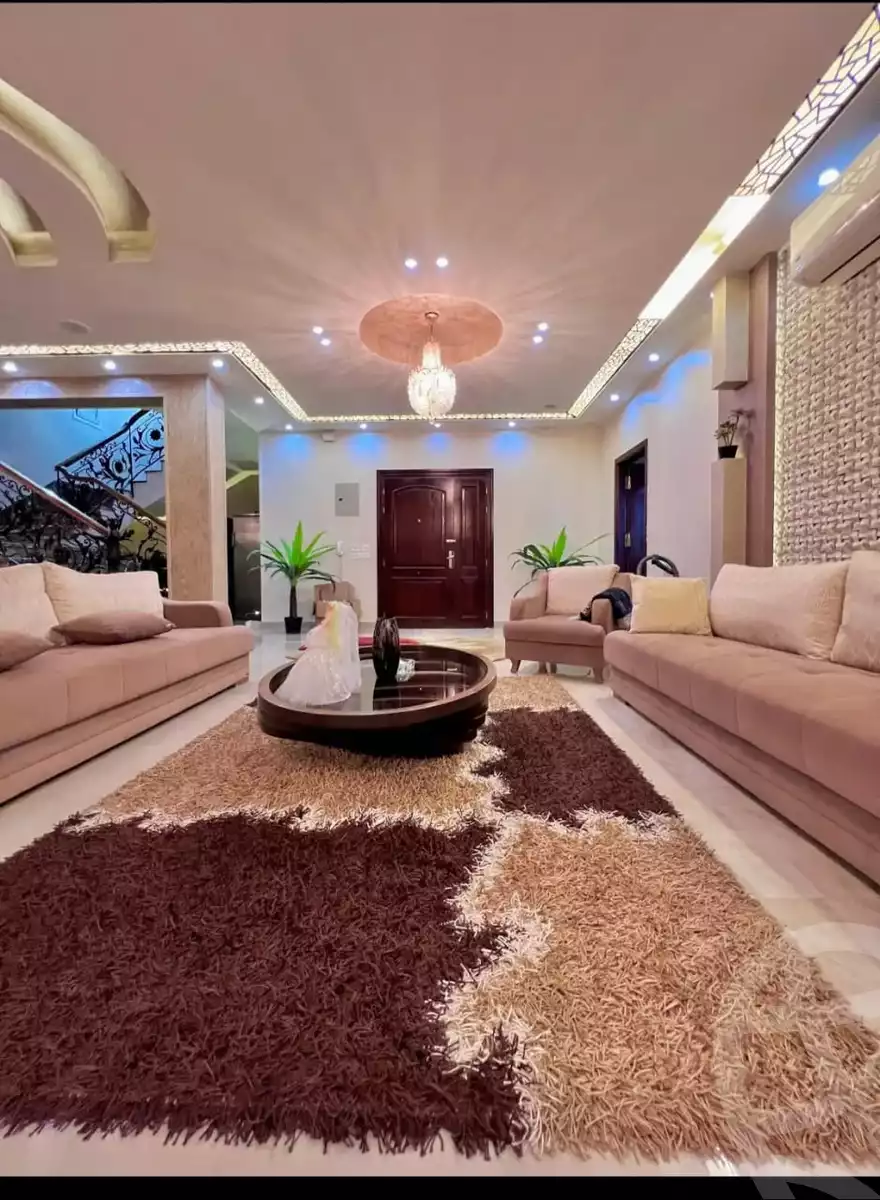 https://aqarmap.com.eg/ar/listing/6399630-for-sale-cairo-new-cairo-madinaty-lmntq-lwl-fylt-group-6