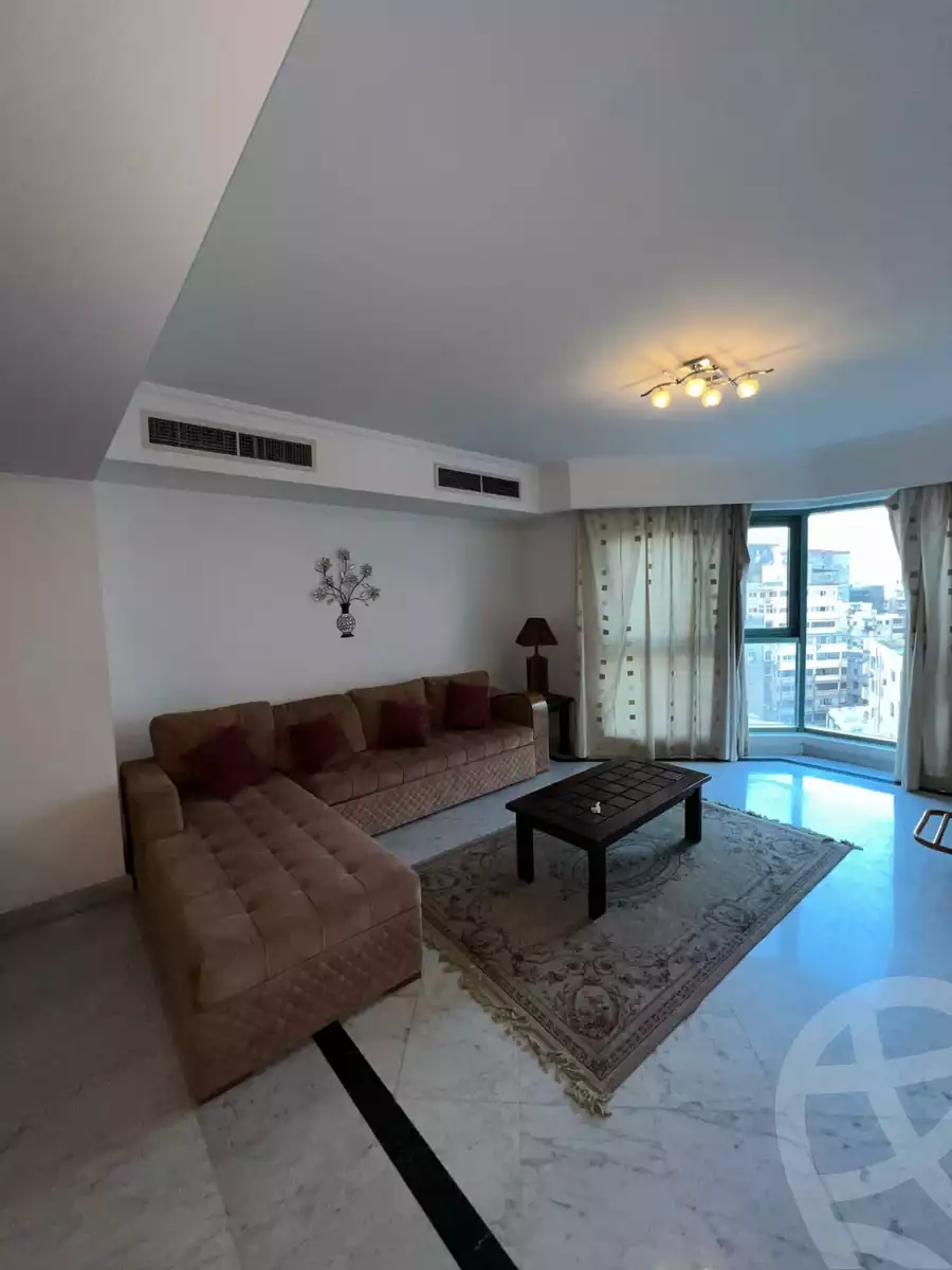 https://aqarmap.com.eg/ar/listing/6400229-for-sale-alexandria-sn-styfnw-san-stefano-grand-plaza