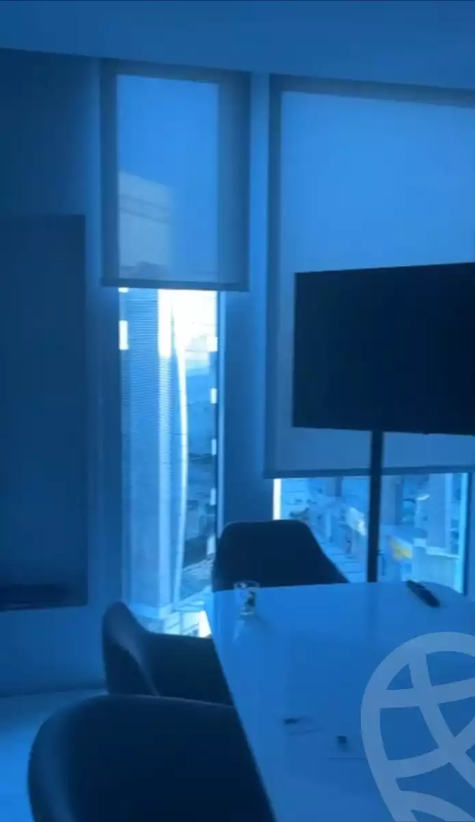 https://aqarmap.com.eg/en/listing/6400424-for-sale-cairo-el-sheikh-zayed-city-compounds-brk-stryt-mwl-sky