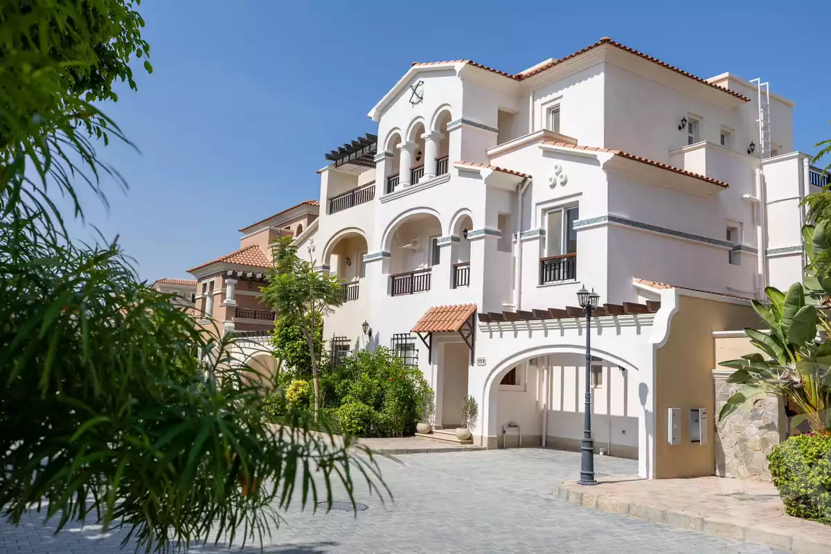 https://aqarmap.com.eg/en/listing/6399494-for-sale-alexandria-borg-el-arab-compounds-in-borg-el-arab-jewar