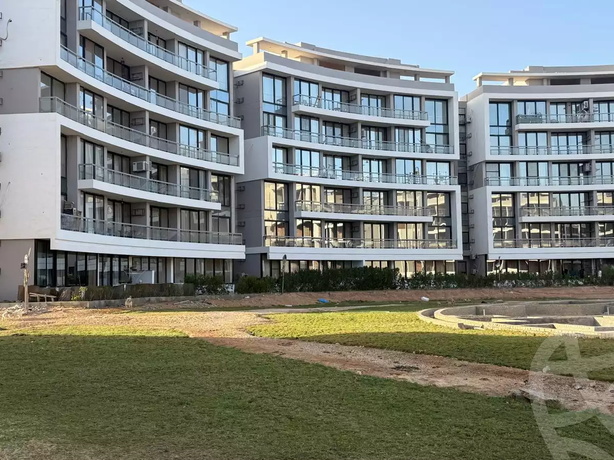 https://aqarmap.com.eg/en/listing/6402633-for-sale-cairo-6th-of-october-hadaeq-october-kmbwnd-fy-hdyq-ktwbr-lake-front