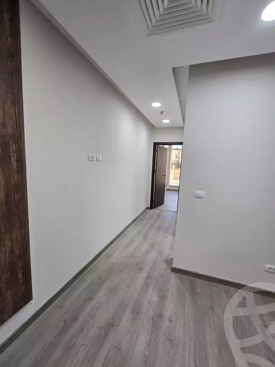 https://aqarmap.com.eg/ar/listing/6402974-for-rent-cairo-el-sheikh-zayed-city-compounds-tryfywm-zyd-nm-llttwyr