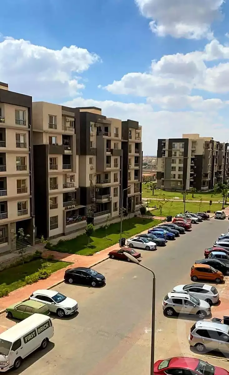 https://aqarmap.com.eg/en/listing/6403437-for-sale-cairo-el-sheikh-zayed-city-compounds-dr-msr