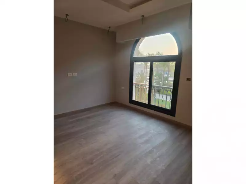 https://aqarmap.com.eg/en/listing/6403563-for-rent-cairo-el-sheikh-zayed-city-compounds-kmbwnd-fyldj-wyst-dr-llttwyr