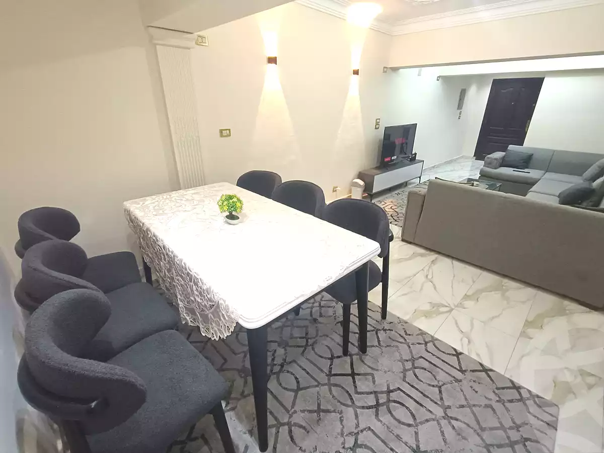 https://aqarmap.com.eg/ar/listing/6404202-for-rent-cairo-el-mohandesen-shareaa-ahmed-orabi
