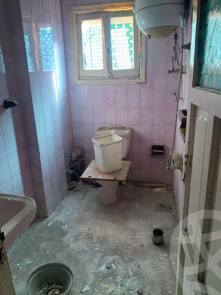 https://aqarmap.com.eg/en/listing/6405390-for-sale-alexandria-lauran