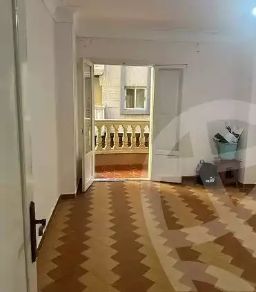 https://aqarmap.com.eg/en/listing/6405945-for-rent-alexandria-ganaklis-shr-mrtdy-bsh
