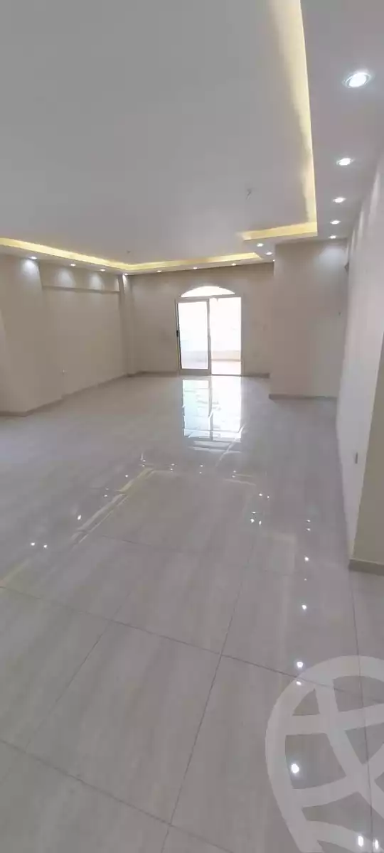 https://aqarmap.com.eg/ar/listing/6407879-for-rent-cairo-el-maadi-compounds-maadi-grand-city