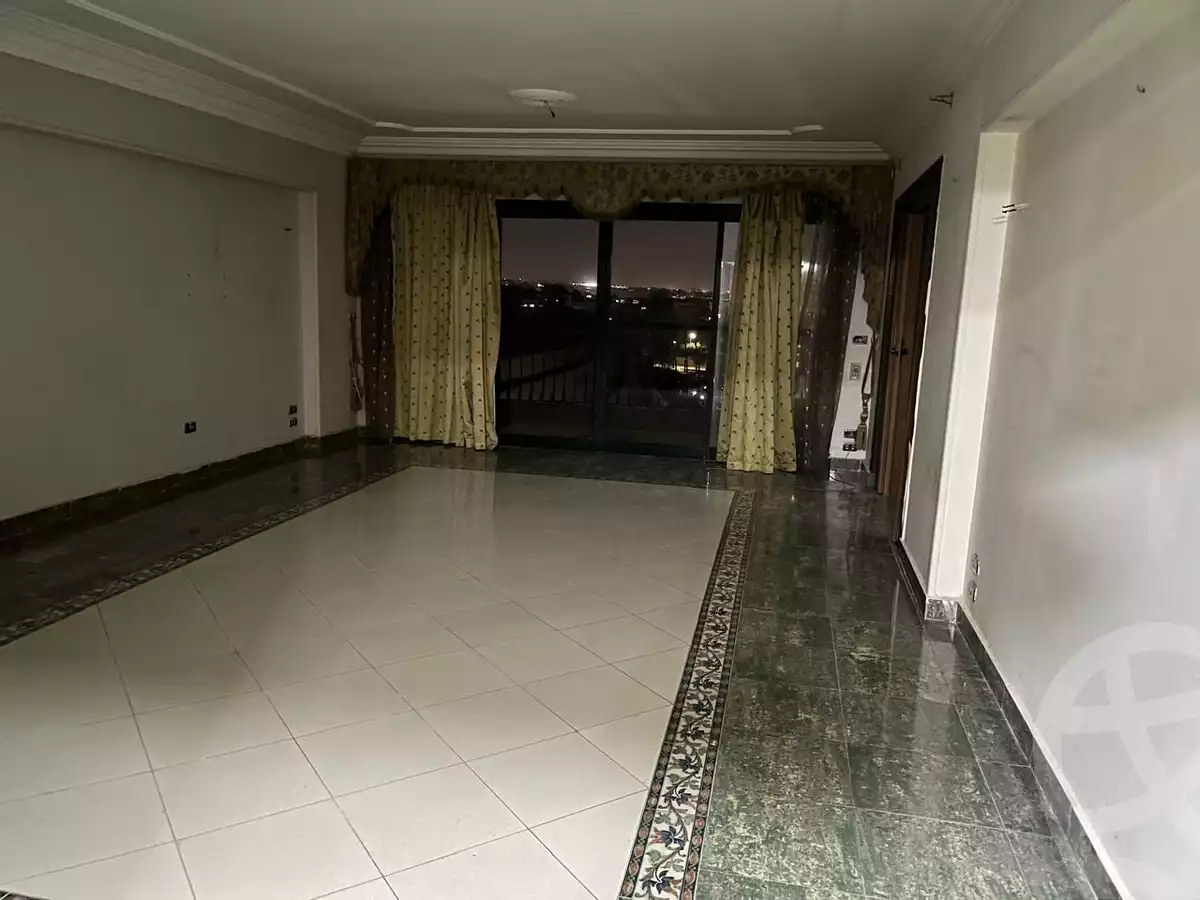 https://aqarmap.com.eg/en/listing/6410024-for-sale-cairo-nasr-city-hay-el-sefarat-sifarat-st