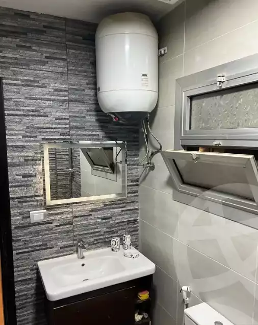 https://aqarmap.com.eg/ar/listing/6410342-for-rent-cairo-al-oubour-l-bwr-ljdyd